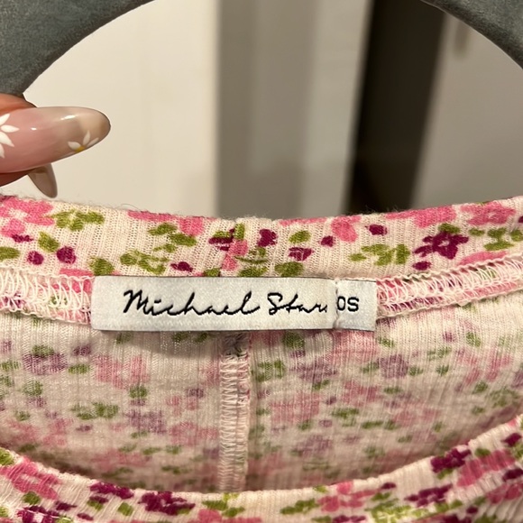 Michael Stars Floral Tee - Picture 3 of 3